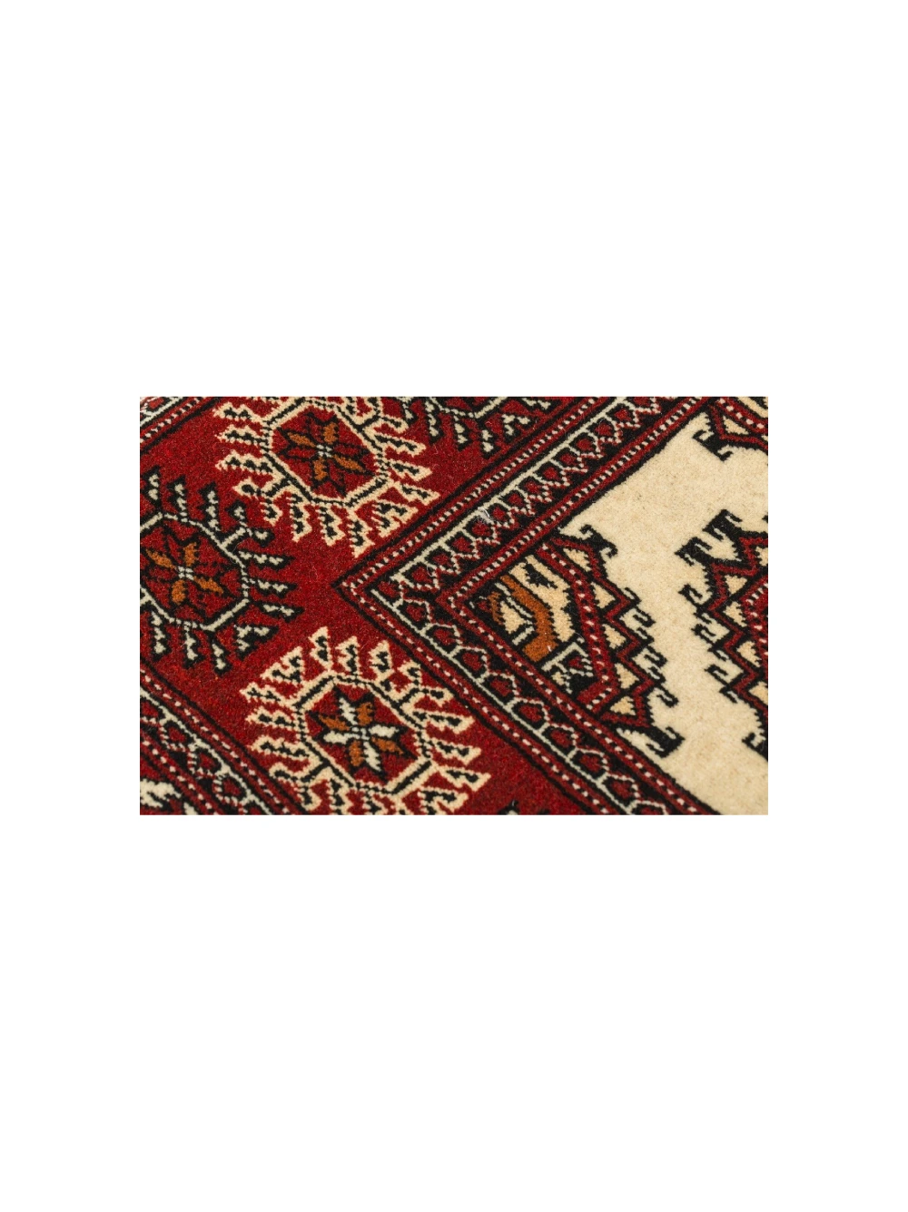 Handmade Cream and Red Persian Turkmen Wool Rug A279